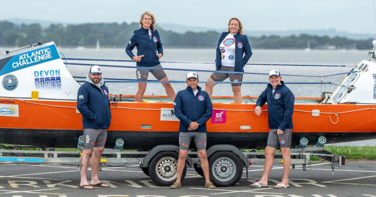 Rowing-the-Atlantic-Ocean-with-Team-Rollocks